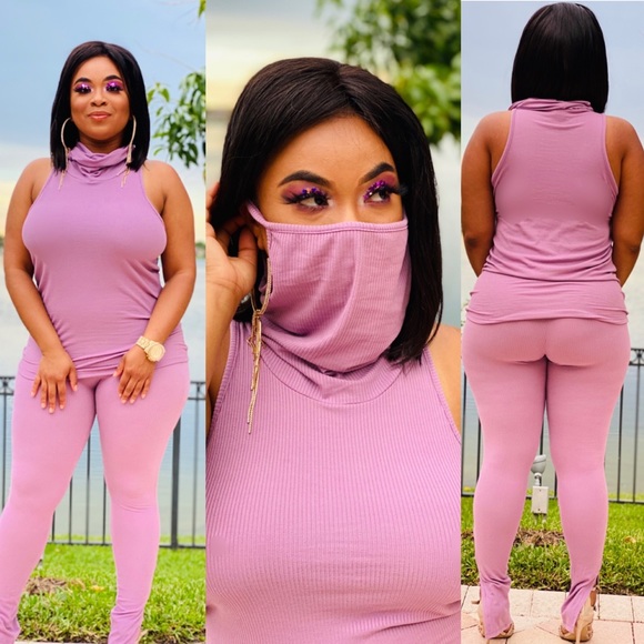 Other - MAKE ME AN OFFER 🔥 2 LEFT ⭐️ PURPLE MATCHING SET